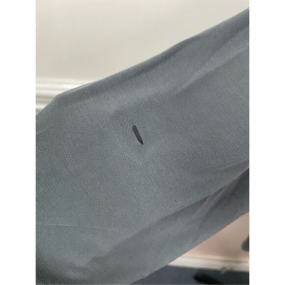 Green Envelope 3/4 Sleeve Tie Front Blouse Size Large - Picture 4 of 9